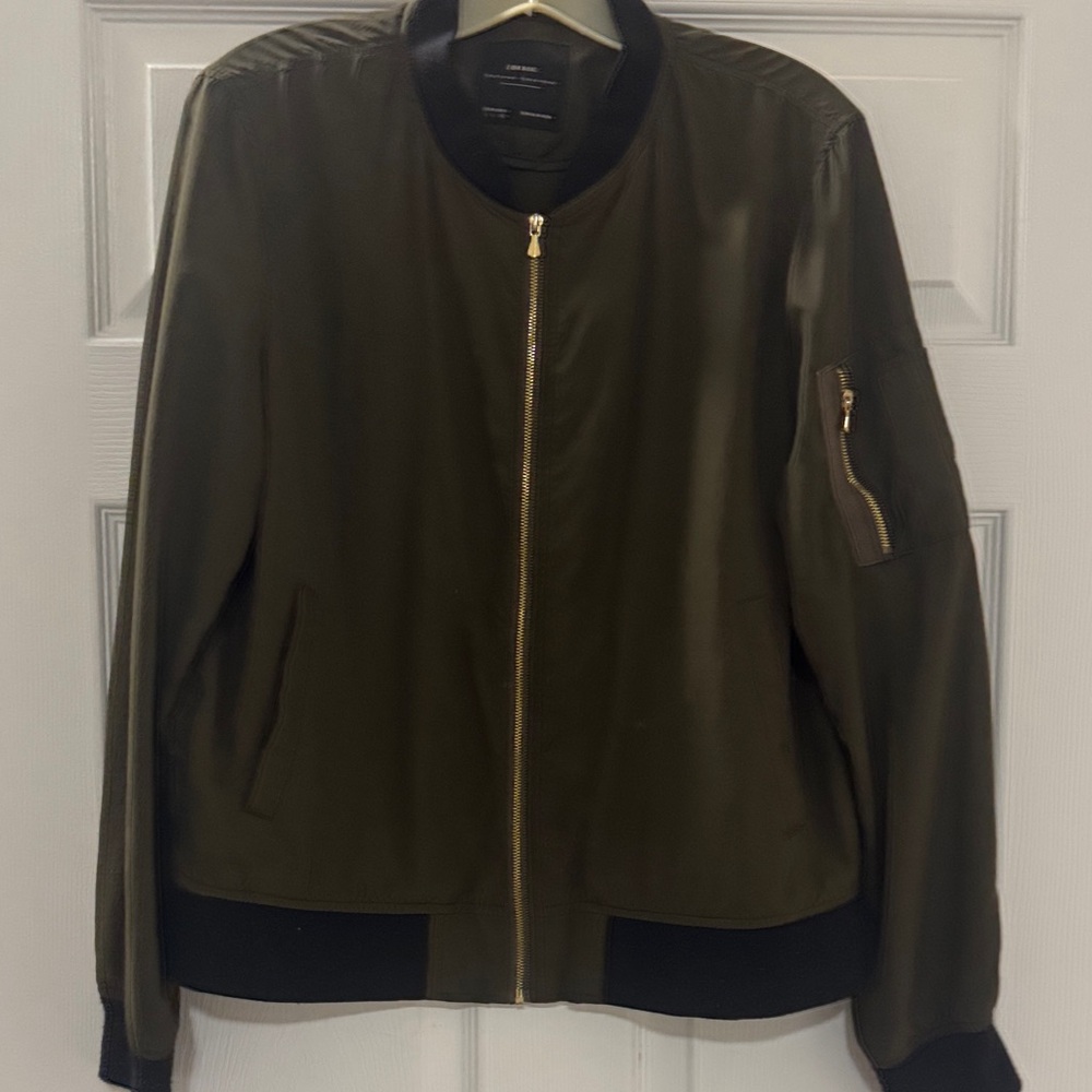 Zara Olive Green Bomber Jacket with Gold Zipper